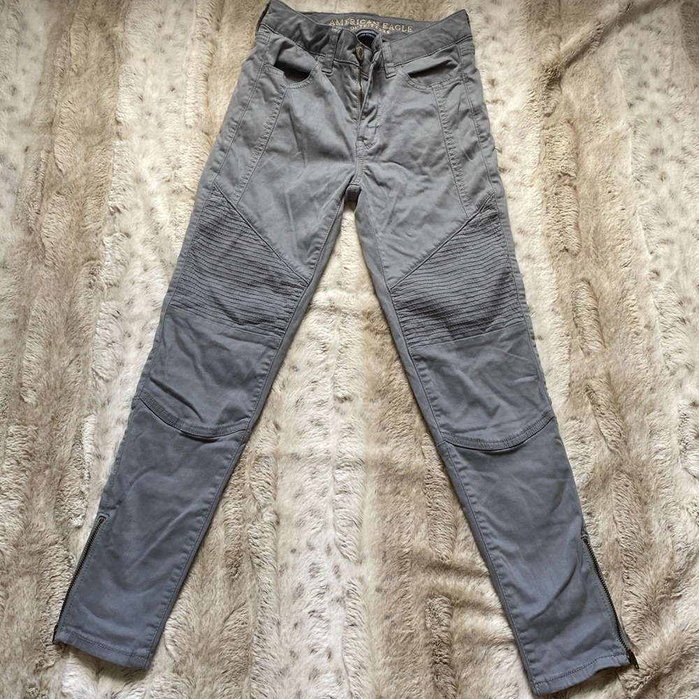 Women’s Cargo Skinny Jeans